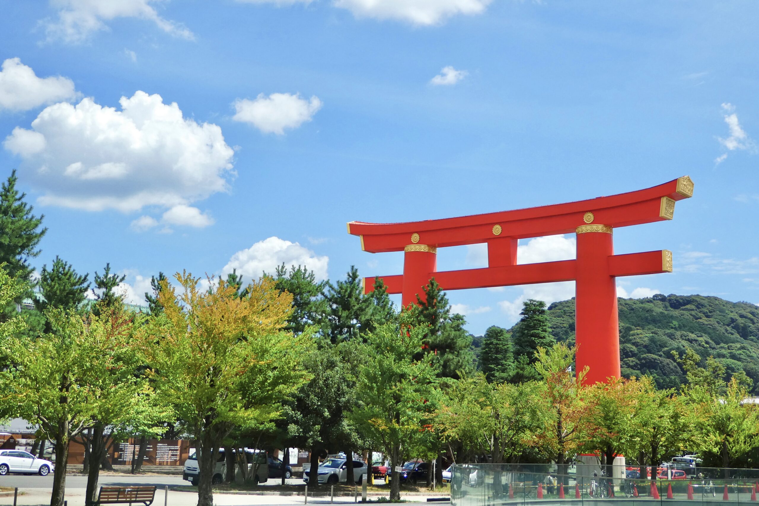 岡崎公園と鳥居