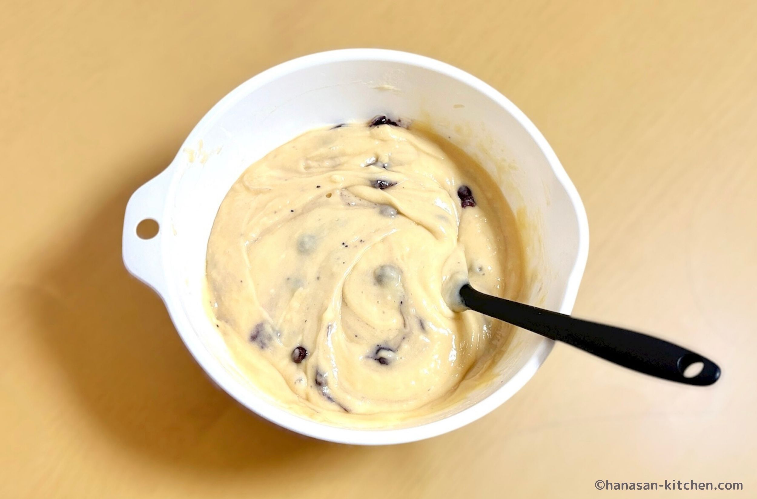 水切りしたブルーベリーを入れる