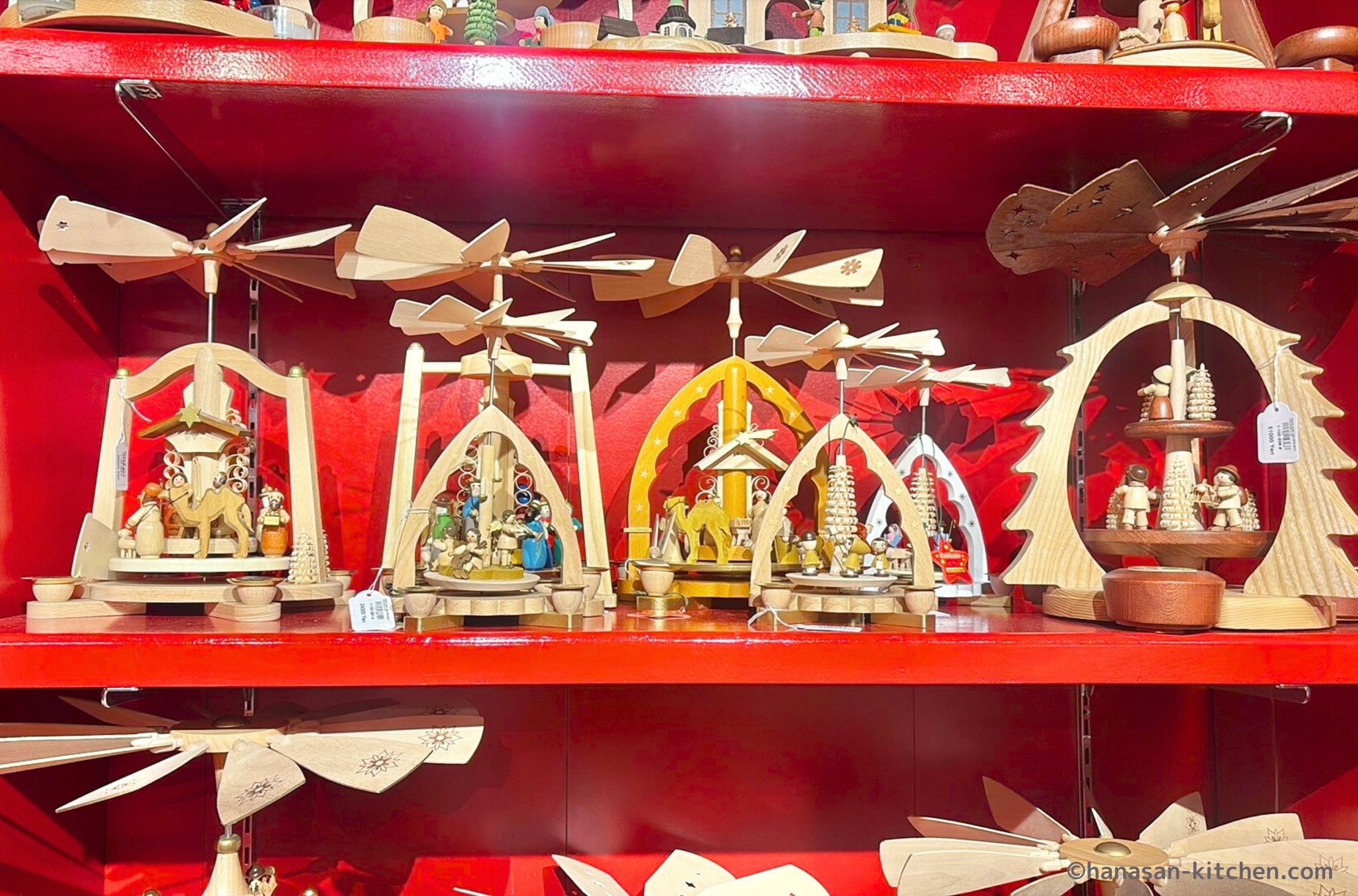 ケーテ・ウォルファルトのクリスマスピラミッド