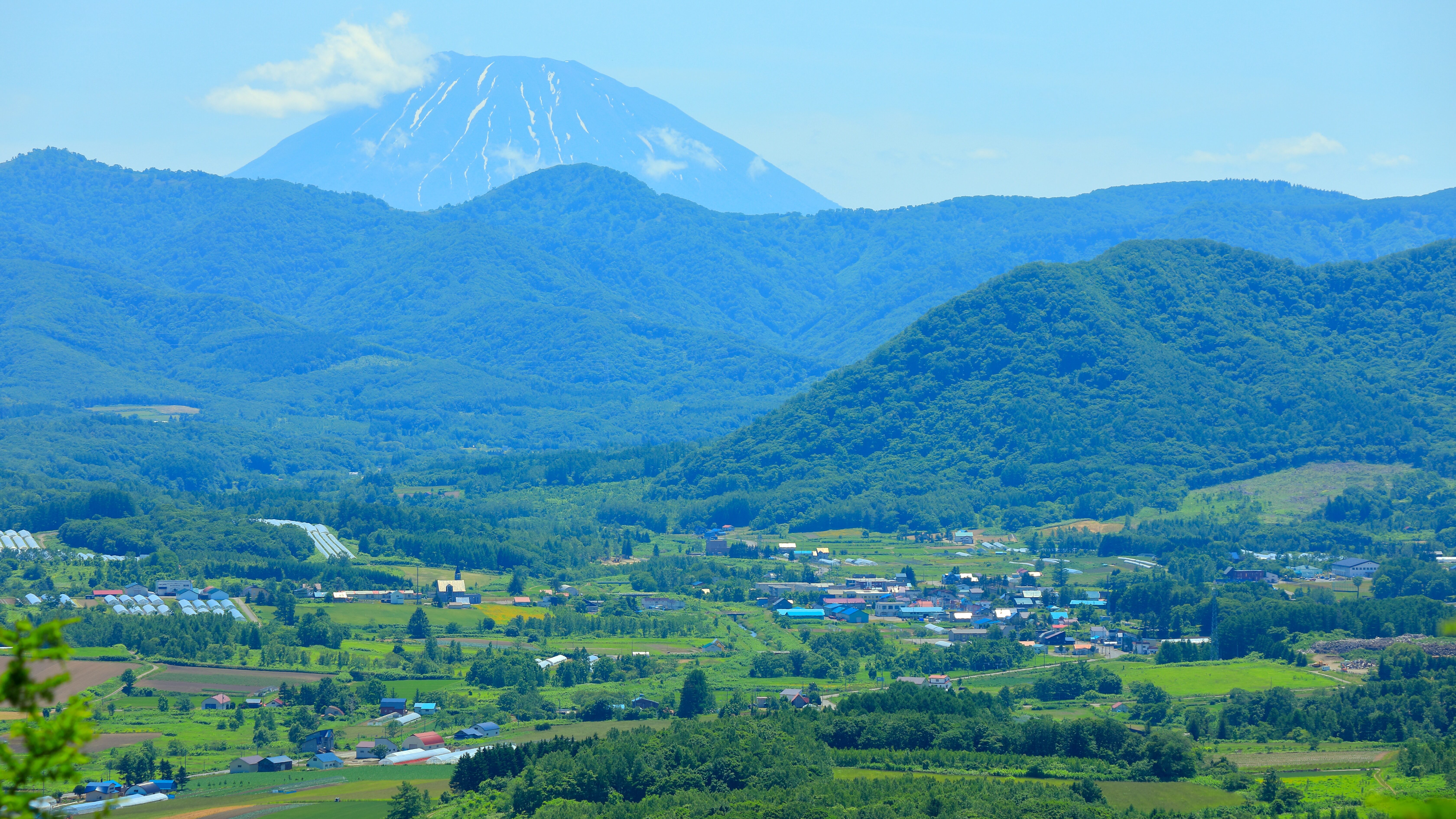 展望台から見える羊蹄山