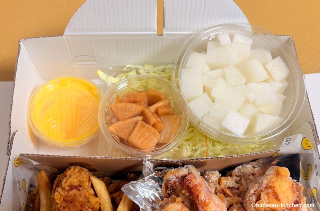 セットのお漬物など