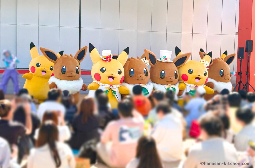 パレード前のショー(ピカチュウ・イーブイ)